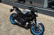 Yamaha MT-07 Base