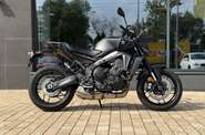 Yamaha MT-09 Base