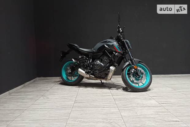 Yamaha MT Base