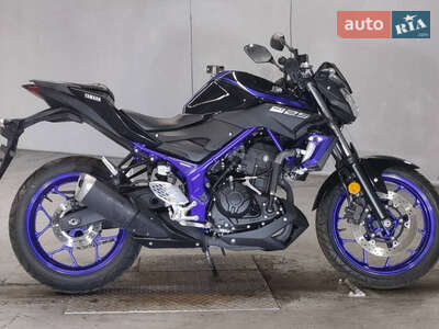 Yamaha MT Base 10 2020