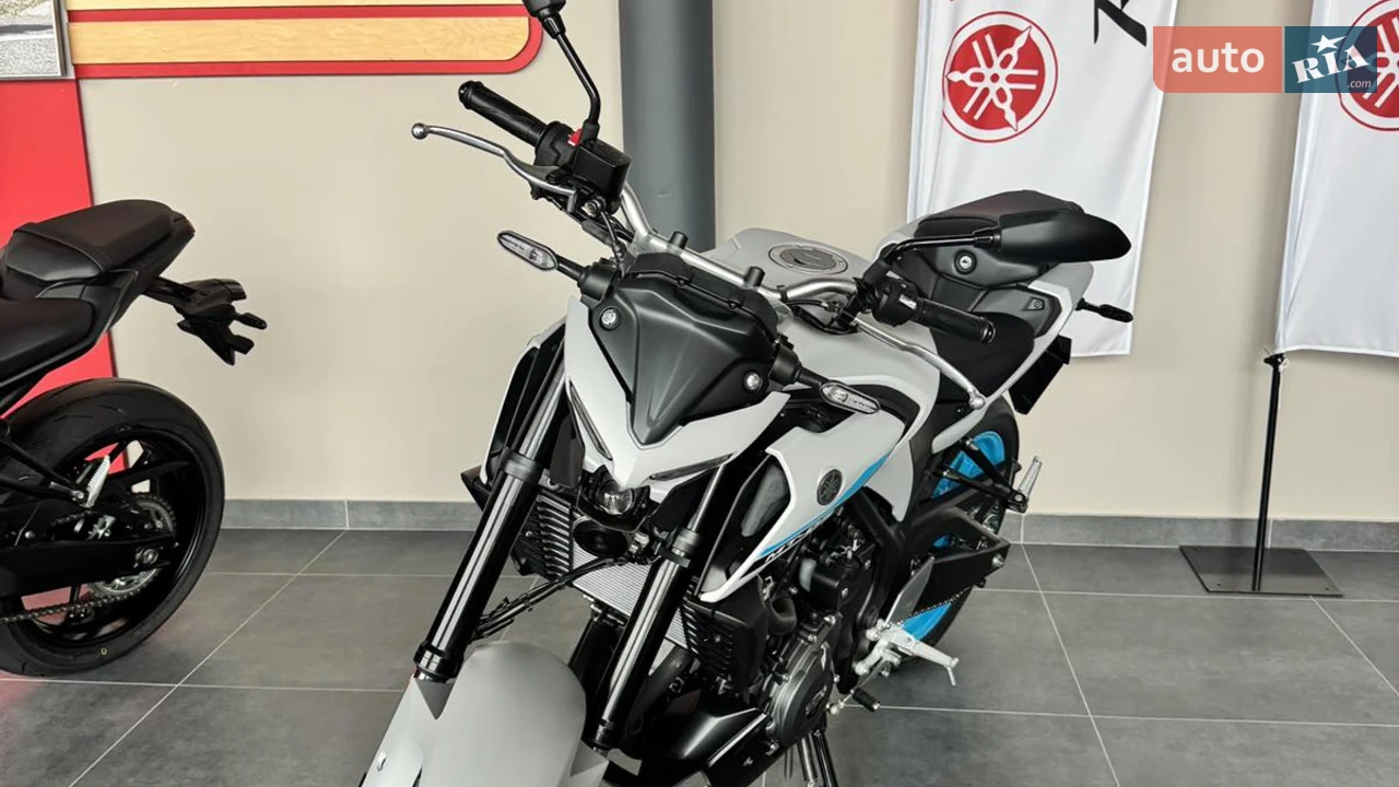Yamaha MT Base