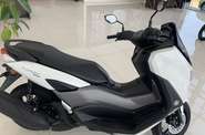 Yamaha NMax Base