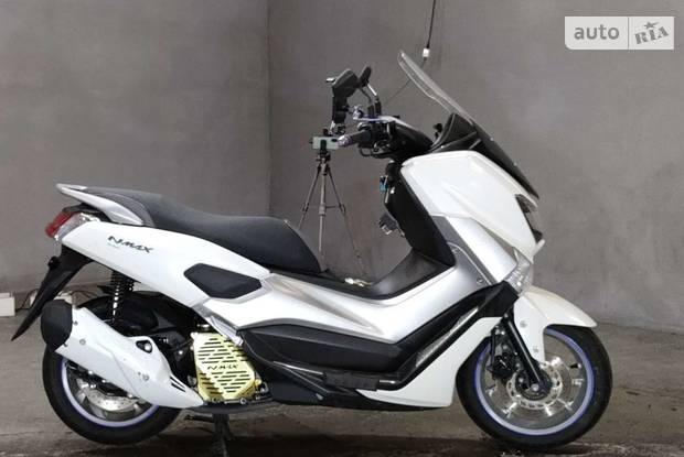 Yamaha NMax Base