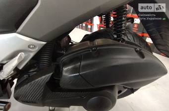 Yamaha NMax 2016 Base