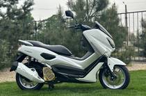 Yamaha NMax Base