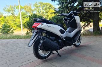 Yamaha NMax 2019 Base