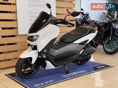 Yamaha NMax 2024 Base
