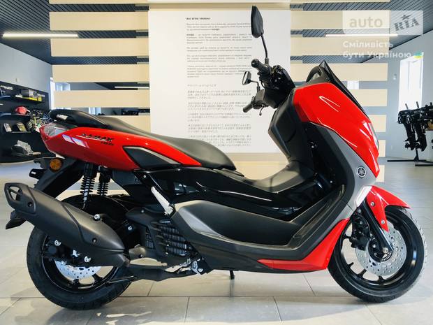 Yamaha NMax 2023