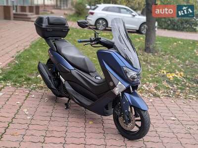 Yamaha NMax 2021 Base