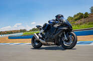 Yamaha R1 Race Base