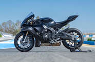 Yamaha R1 Race Base