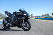 Yamaha R1 Race Base