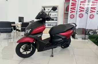 Yamaha RayZR