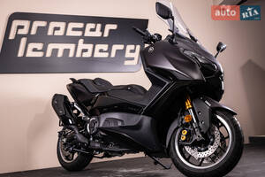 Yamaha T-MAX Base