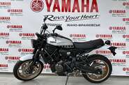 Yamaha XSR 700 Base