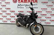 Yamaha XSR 700 Base