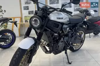 Yamaha XSR