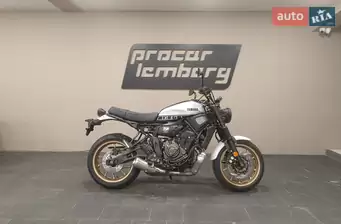 Yamaha XSR