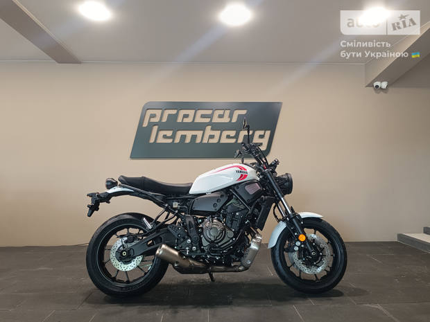 Yamaha XSR 2025