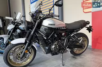 Yamaha XSR