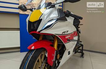 Yamaha YZF 2023 Base