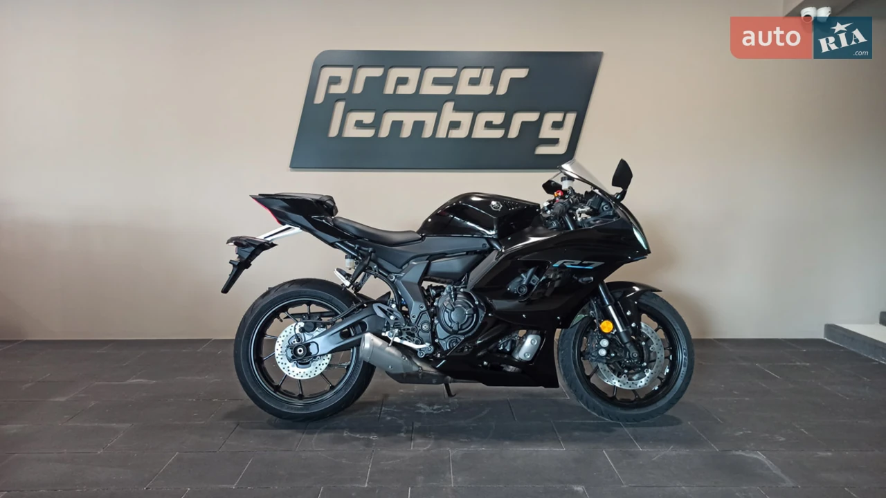 Yamaha YZF Base