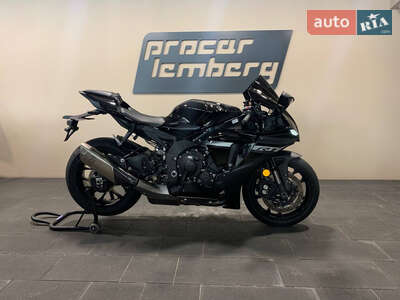 Yamaha YZF 2024 Base