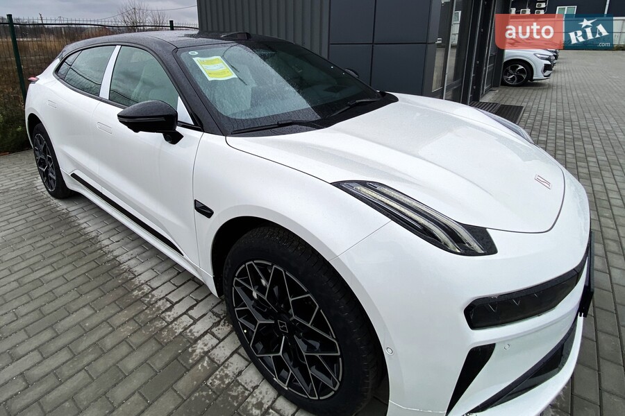 Zeekr 001 - фото 3