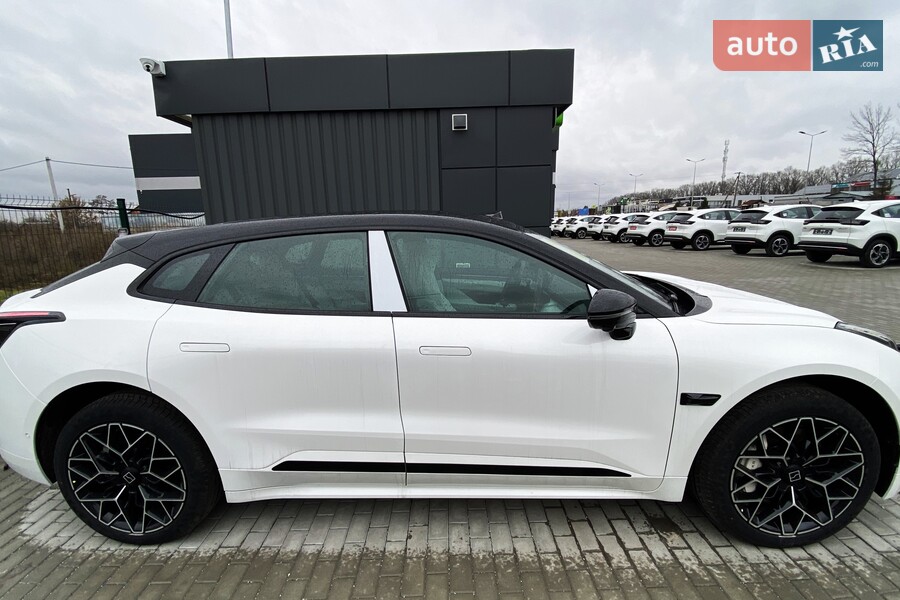 Zeekr 001 - фото 4