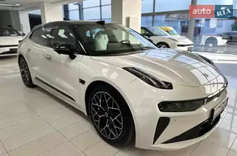 Zeekr 001