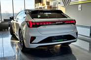 Zeekr 001 You Z-Sport