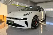 Zeekr 001 You Z-Sport