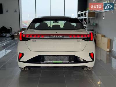 Новый Zeekr 001 2025 - фото 5