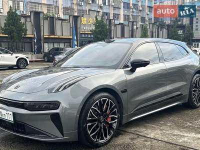 Zeekr 001 You 100 kWh Dual Motor Electric (789 к.с.) AWD 2025