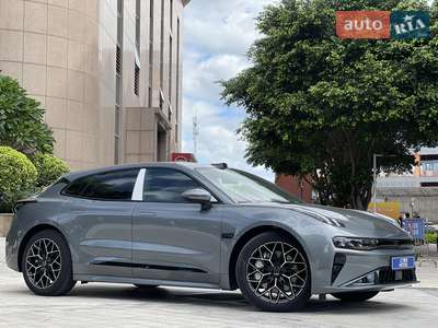 Zeekr 001 You 100 kWh Dual Motor Electric (789 к.с.) AWD 2025