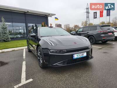 Новый Zeekr 001 2024 - фото 4