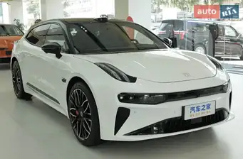 Zeekr 001