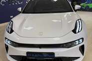 Zeekr 001 You