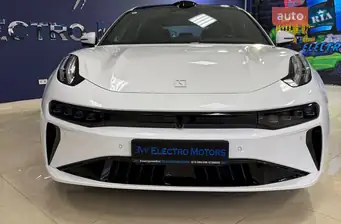 Zeekr 001