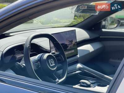 Новий Zeekr 001 2025 - фото 5