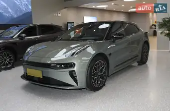 Zeekr 001
