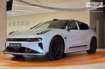Zeekr 001 2025 Base