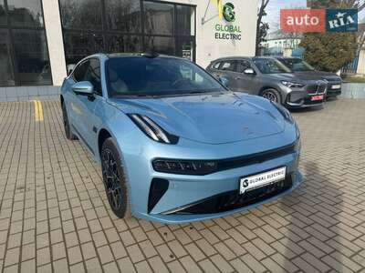 Новий Zeekr 001 2024 - фото 3