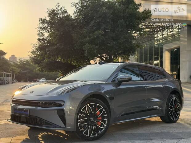 Zeekr 001 2025 Zeekr 001 2025