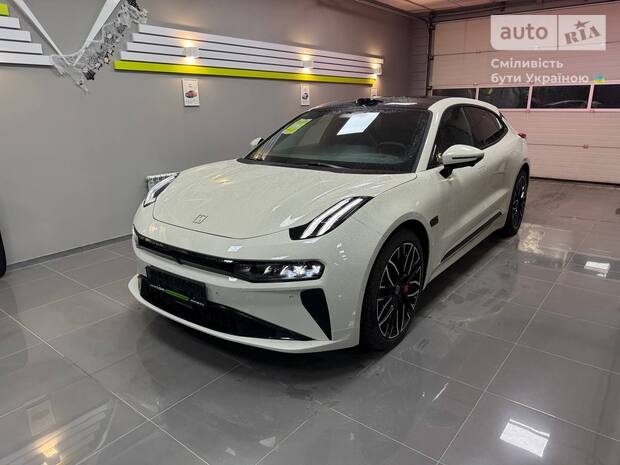 Zeekr 001 2025 Zeekr 001 2025