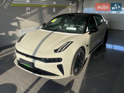 Zeekr 001 We 95 kWh Dual Motor Electric (789 к.с.) AWD 2025