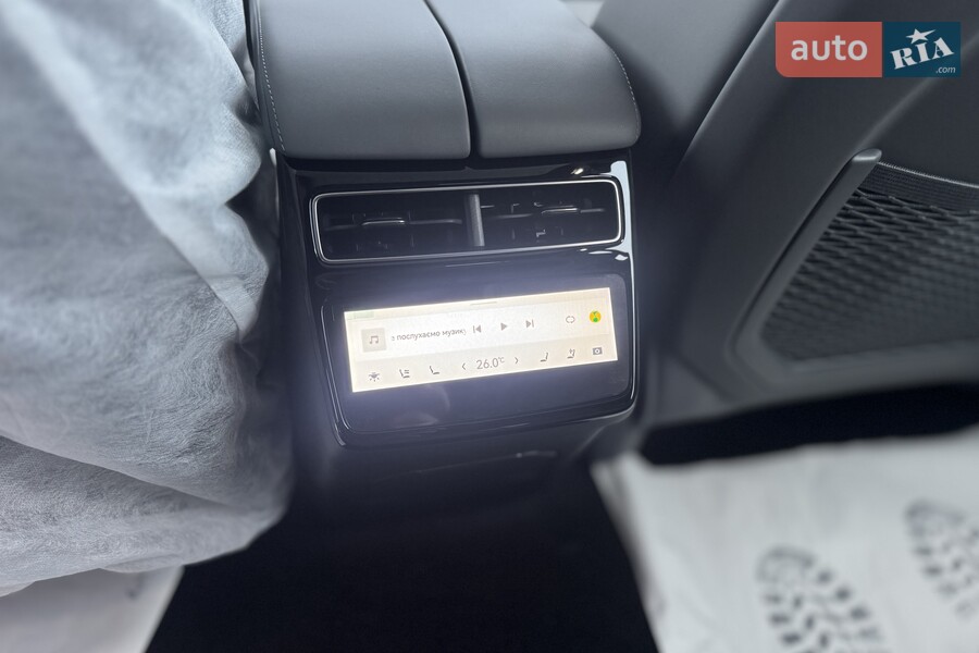 Zeekr 001 - фото 21