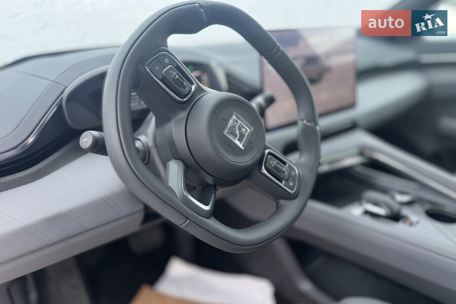 Zeekr 001 - фото 17