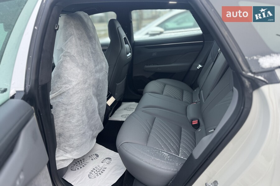 Zeekr 001 - фото 33