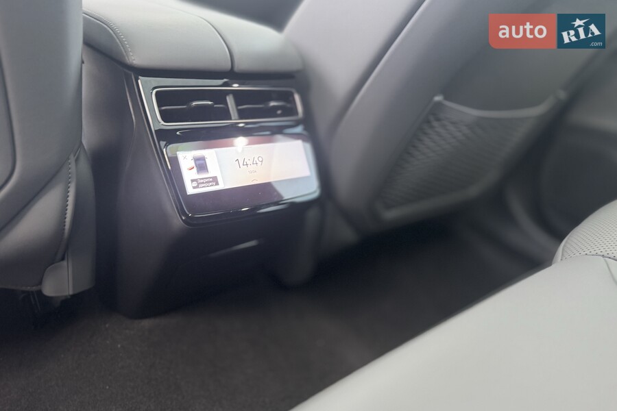 Zeekr 001 - фото 22